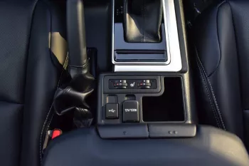 TOYOTA PRADO VX 2.8L DIESEL 4WD 7-SEATER 2023 MODEL YEAR