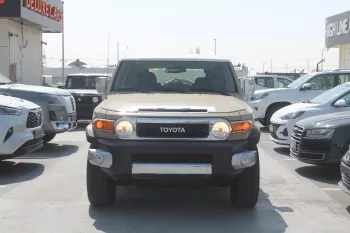 Toyota FJ Cruiser 4.0L PETROL 4WD 2023 BEIGE