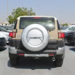 Toyota FJ Cruiser 4.0L PETROL 4WD 2023 BEIGE - Thumbnail 4