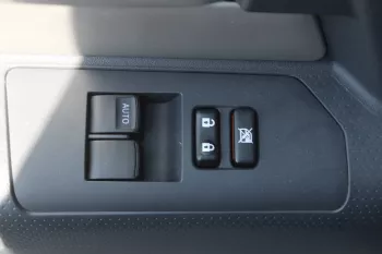 Toyota FJ Cruiser 4.0L PETROL 4WD 2023 BEIGE