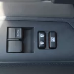 Toyota FJ Cruiser 4.0L PETROL 4WD 2023 BEIGE - Thumbnail 7
