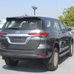 Toyota Fortuner 2.7L PETROL RWD 2023 GRAY - Thumbnail 6