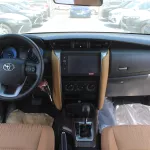 Toyota Fortuner 2.7L PETROL RWD 2023 GRAY - Thumbnail 15