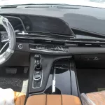 Cadillac Escalade 6.2L PETROL FULL OPTION 2023 BLACK - Thumbnail 17