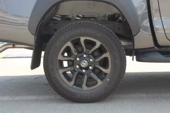 Toyota Hilux ADVENTURE 4.0L PETROL 4WD 2023 GREY