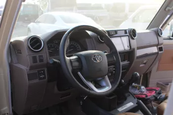 Toyota Land Cruiser Pick up SINGLE CAP 4.0L PETROL 4WD 2023
