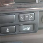 Toyota Land Cruiser Pick up SINGLE CAP 4.0L PETROL 4WD 2023 - Thumbnail 12