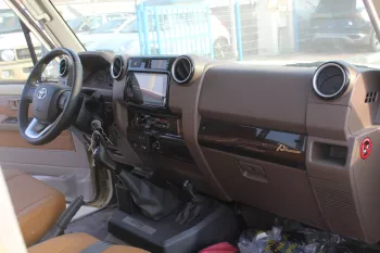 Toyota Land Cruiser Pick up SINGLE CAP 4.0L PETROL 4WD 2023