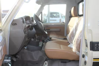 Toyota Land Cruiser Pick up SINGLE CAP 4.0L PETROL 4WD 2023