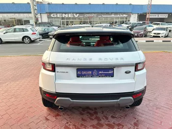 Land Rover Range Rover Evoque 2.0L V4 2016 White Color