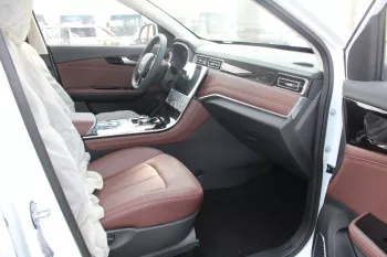 VGV SINOTRUK U75 PLUS 2.0L TURBO PETROL 2023 MODEL YEAR