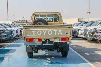 Toyota Land Cruiser Pick up 4WD 4.0l 2023 Model Year