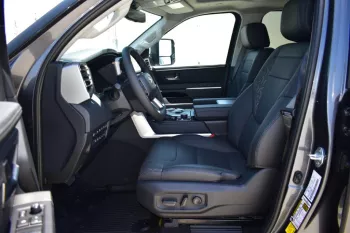 TOYOTA SEQUOIA LIMITED HYBRID V6 3.5L TURBO 4WD 2023 MODEL YEAR