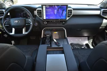 TOYOTA SEQUOIA LIMITED HYBRID V6 3.5L TURBO 4WD 2023 MODEL YEAR