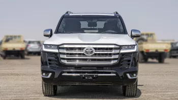 2024 TOYOTA LAND CRUISER LC300 VXR 3.5P AT – BLACK