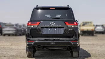 2024 TOYOTA LAND CRUISER LC300 VXR 3.5P AT – BLACK