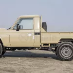 Toyota Land Cruiser Pick up LC79SC V6 4.0P MT 2024 Model Year Beige Color - Thumbnail 4