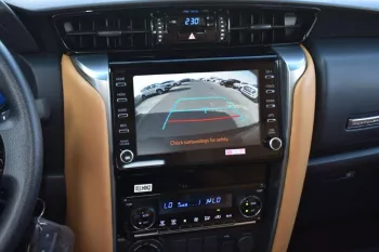 TOYOTA FORTUNER SR5 2.7L PETROL 4WD 2023 MODEL YEAR