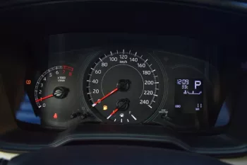TOYOTA COROLLA XLI-V 2.0L 2024 MODEL YEAR BLACK COLOR
