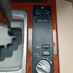 Toyota Land Cruiser VXR Full Option Petrol 5.7L V8 2014 Model Year - Thumbnail 16