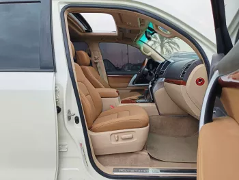 Toyota Land Cruiser VXR Full Option Petrol 5.7L V8 2014 Model Year