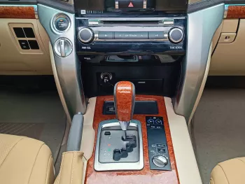 Toyota Land Cruiser VXR Full Option Petrol 5.7L V8 2014 Model Year