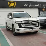Toyota Land Cruiser VXR Full Option Petrol 5.7L V8 2014 Model Year - Thumbnail 3