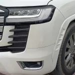 Toyota Land Cruiser VXR Full Option Petrol 5.7L V8 2014 Model Year - Thumbnail 4