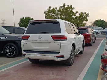 Toyota Land Cruiser VXR Full Option Petrol 5.7L V8 2014 Model Year