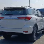 Toyota Fortuner EXR Petrol 2.7L V4 4X4 2019 Model Year - Thumbnail 4