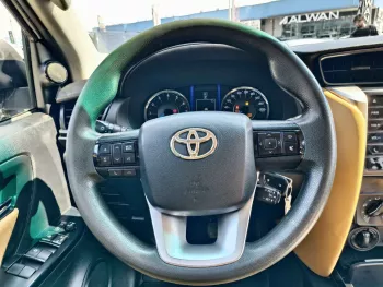 Toyota Fortuner EXR Petrol 2.7L V4 4X4 2019 Model Year