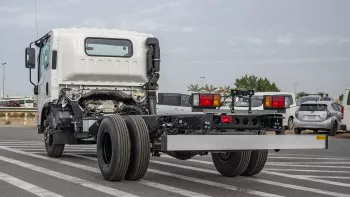2023 ISUZU NPR85H CHASSIS 3.0L DIESEL MT MY2023 – WHITE