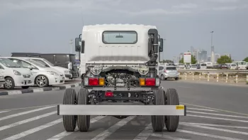 2023 ISUZU NPR85H CHASSIS 3.0L DIESEL MT MY2023 – WHITE