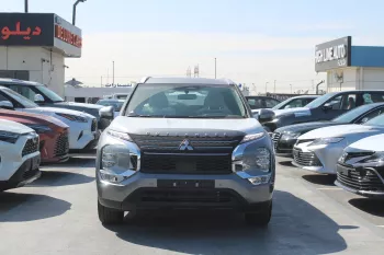 Mitsubishi Outlander 2.5L PETROL FWD 2023 GREY
