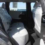 Mitsubishi Outlander 2.5L PETROL FWD 2023 GREY - Thumbnail 22