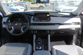 Mitsubishi Outlander 2.5L PETROL FWD 2023 GREY