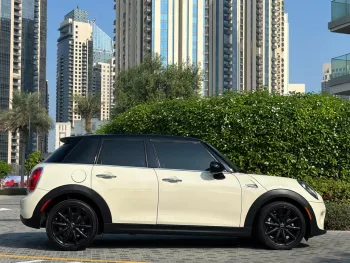 Mini Cooper V4 1.6L 2020 4Doors Creemy Color