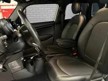 Mini Cooper V4 1.6L 2020 4Doors Creemy Color