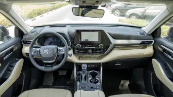 2023 TOYOTA HIGHLANDER LIMITED 2.5L PETROL HEV AT MY2023 – GREY