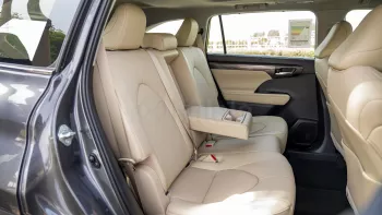 2023 TOYOTA HIGHLANDER LIMITED 2.5L PETROL HEV AT MY2023 – GREY