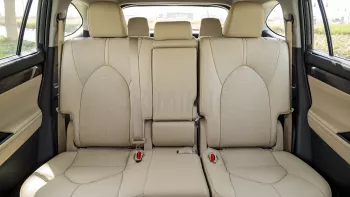 2023 TOYOTA HIGHLANDER LIMITED 2.5L PETROL HEV AT MY2023 – GREY