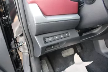 NISSAN X-TERRA 2.5L PETROL PLATINIUM PREMIUM BLACK 2023 MODEL YEAR