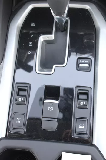 NISSAN X-TERRA 2.5L PETROL PLATINIUM PREMIUM BLACK 2023 MODEL YEAR