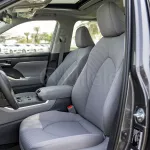 2023 TOYOTA HIGHLANDER GLE 2.5L PETROL HEV AT – GREY - Thumbnail 14