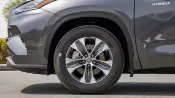 2023 TOYOTA HIGHLANDER GLE 2.5L PETROL HEV AT – GREY