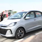 HYUNDAI GRAND I10 1.2L PETROL GL SILVER 2024 MODEL YEAR - Thumbnail 3
