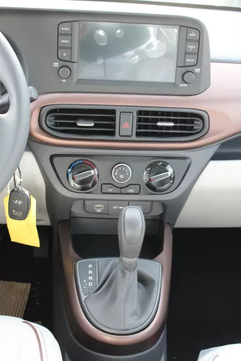 HYUNDAI GRAND I10 1.2L PETROL GL SILVER 2024 MODEL YEAR