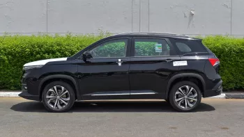 Chevrolet Captiva 1.5L Turbo 2024 Model Year Black