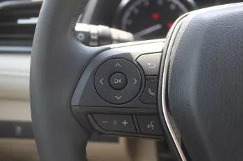 Toyota Camry GLE WITHOUT SUNROOF 2.5L PETROL FWD 2023 BLACK