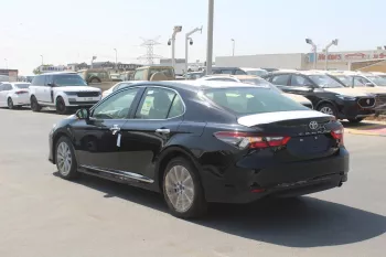 Toyota Camry GLE WITHOUT SUNROOF 2.5L PETROL FWD 2023 BLACK